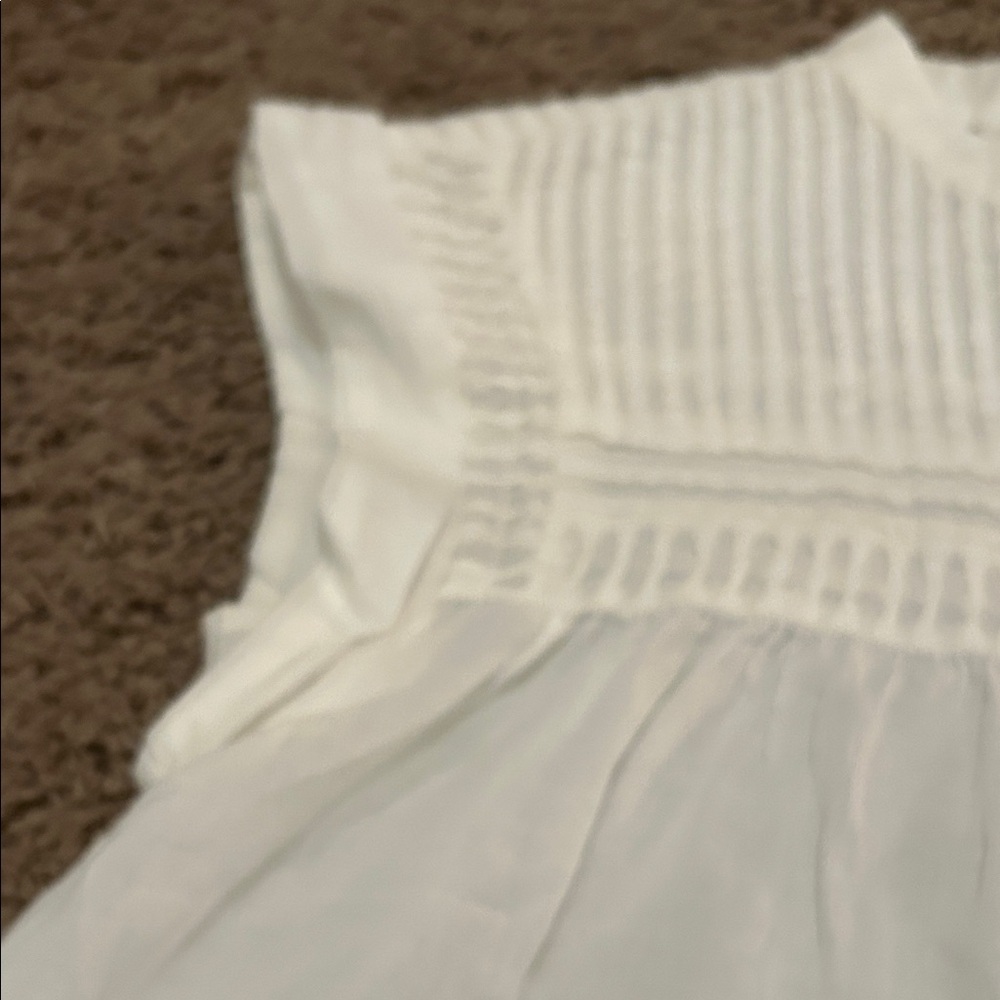 Universal Thread White Kids Blouse with Pleated Design - Picture 3 of 6